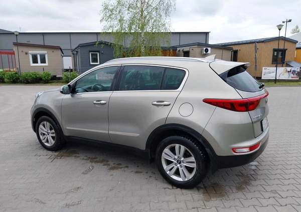 Kia Sportage cena 72100 przebieg: 140000, rok produkcji 2017 z Krotoszyn małe 191